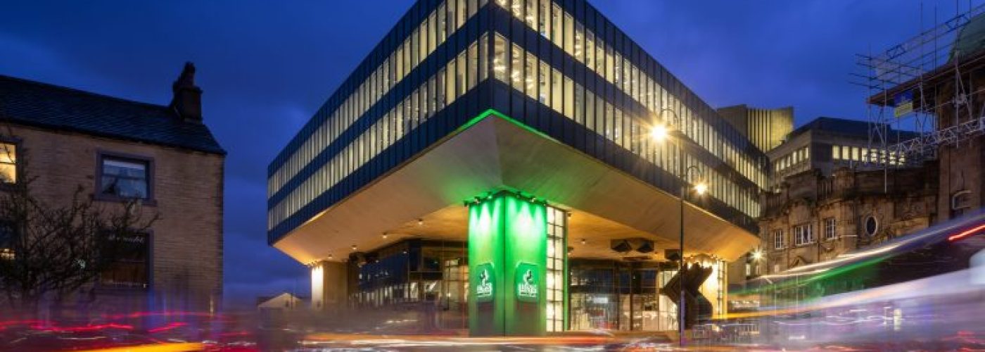 Wates Smartspace completes Lloyds headquarters in Halifax