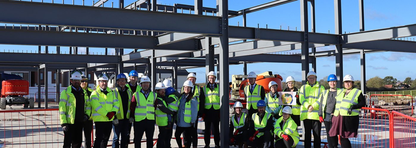Steel signing and bolt tightening event celebrates milestone in the Graven Hill primary school development