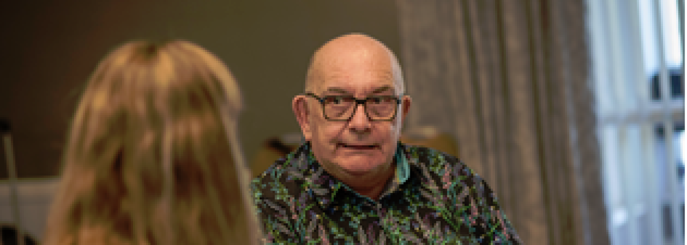 Long-serving Accent tenant recognised for transforming customer voice in housing