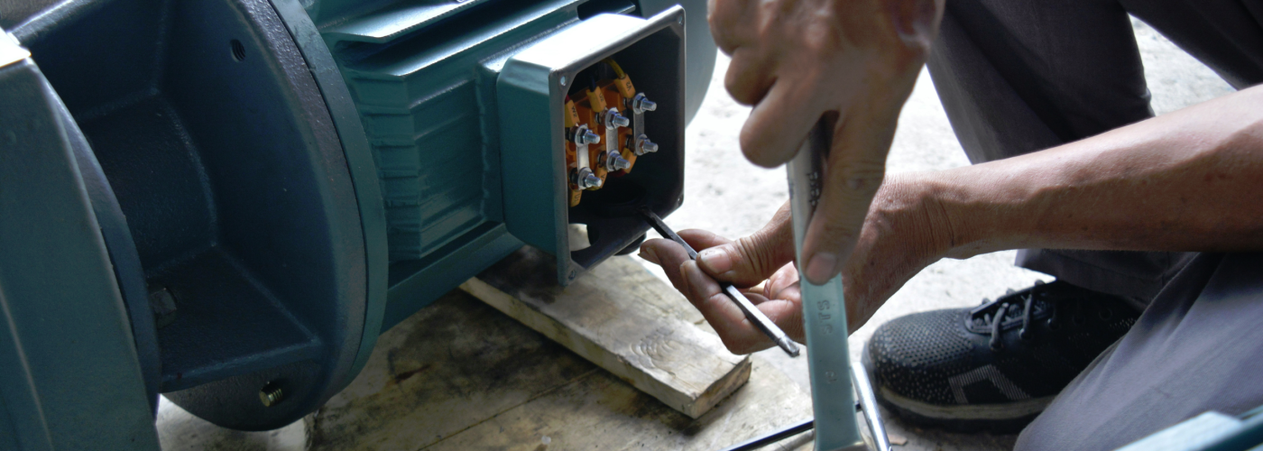 Why Electric Motor Repair Matters for Modern Contractors