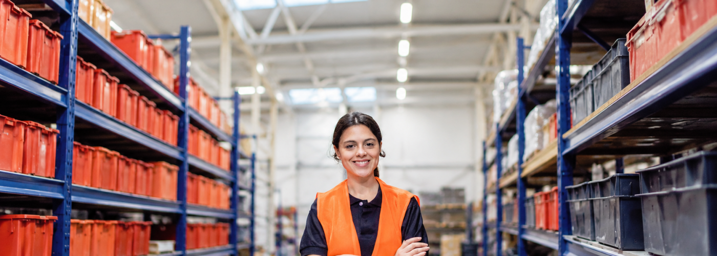 Why Industrial Firms Are Moving to Workwear Rental with Laundry
