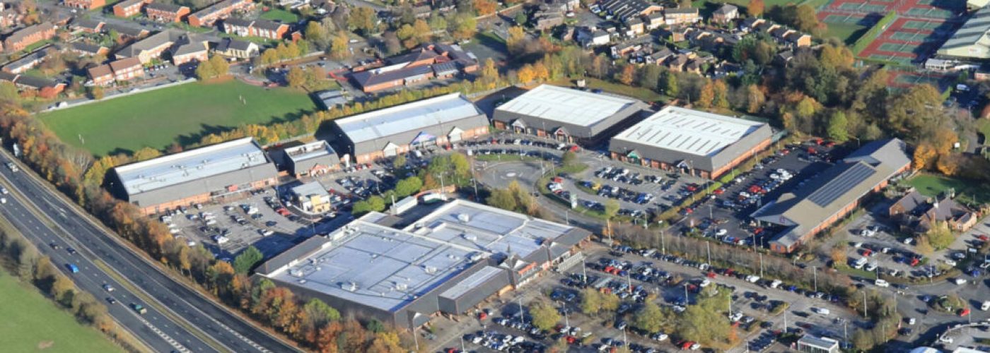 Realty agrees £200m deal to acquire 11 UK retail parks