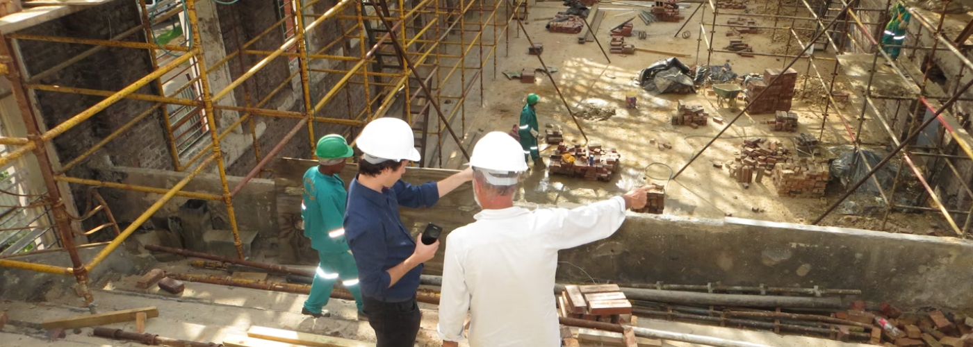 Ensuring Project Success: 5 Essential Steps for Effective Communication in Construction Teams