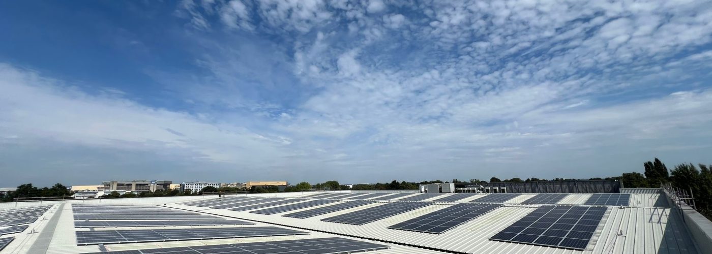 SEGRO installs its largest PV array in London at SEGRO Logistics Centre Faggs Road