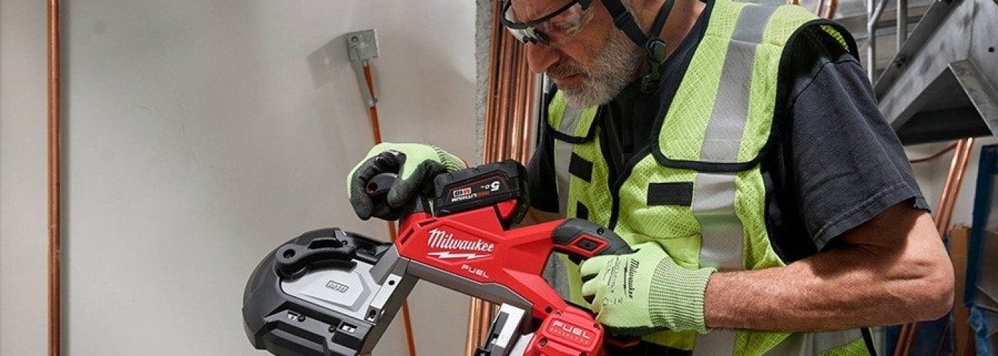 MILWAUKEE® Delivers the Next Generation of Deep Cut Band Saws