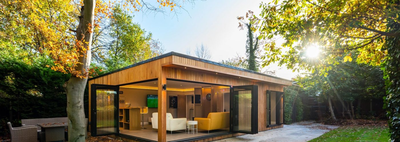 Why Are People Choosing Garden Rooms Instead of Garden Extensions?