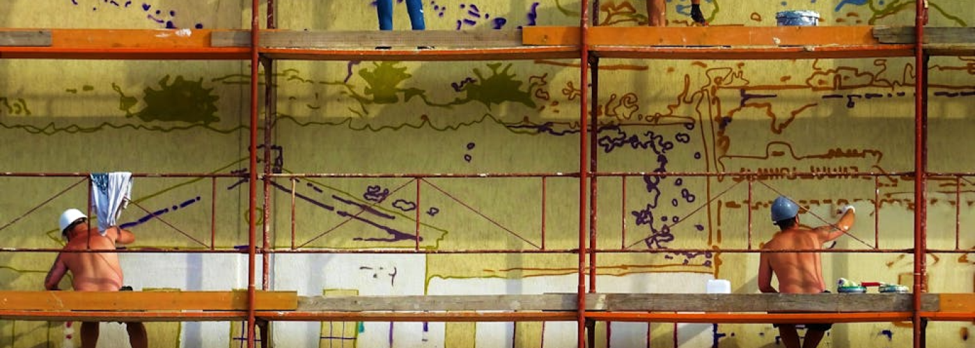 Scaffolding and Ladder Falls: Legal Options for Injured Construction Workers