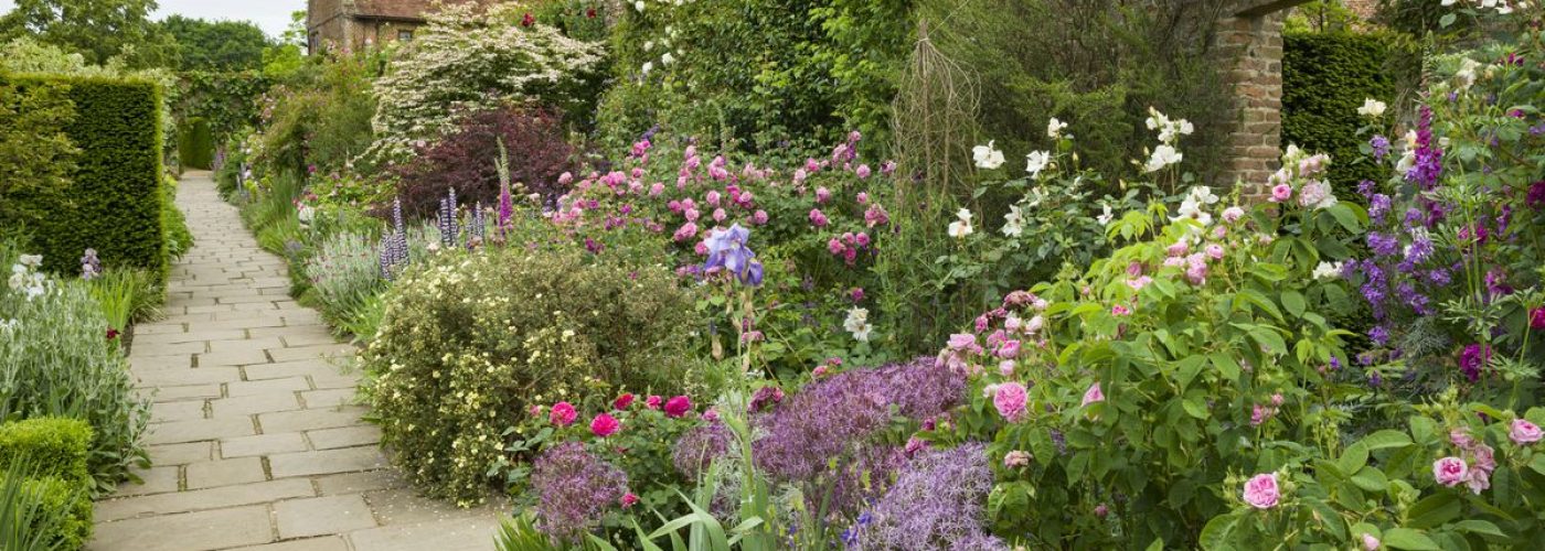 From Bouquet to Border: Using Rose Bouquet Principles to Inform Landscape Design