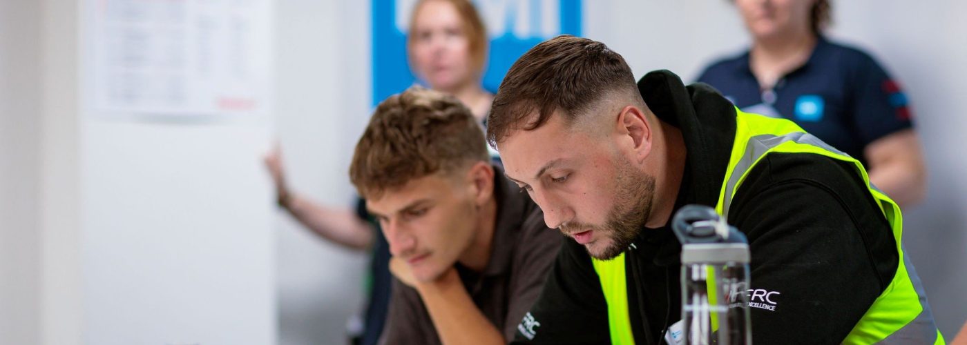 Roofing apprentices say mentor support is key to building confidence in the trade