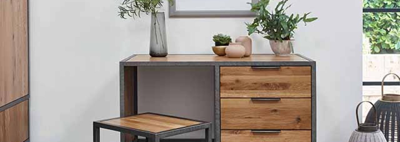 How to Choose a Perfect Dressing Table for Your Bedroom