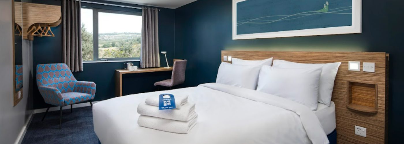 Travelodge upgrades a further 25 hotels to its budget-luxe design in time for the summer staycation season